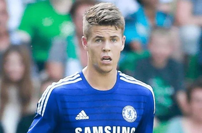 球速官方-荷兰国脚范金克尔因伤退役，曾效力切尔西、米兰|埃因霍温|AC米兰|维特斯|荷兰杯|ac米兰_新浪体育_新浪新闻