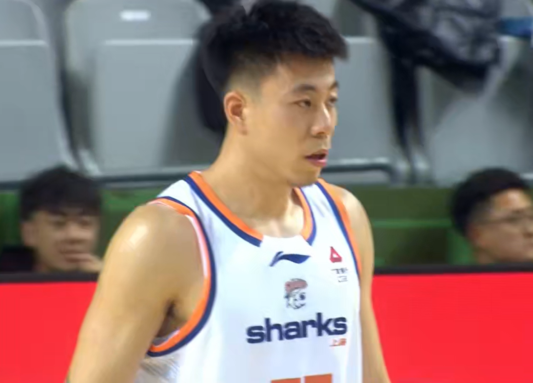 球速体育平台-输上海40分！杜锋点评，道出了广东队输球的5大原因