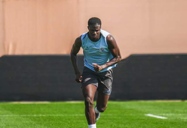 球速体育网址-盖伊2天后首秀，申花新三叉戟互补，马镇预定一门 签李昊基本没戏